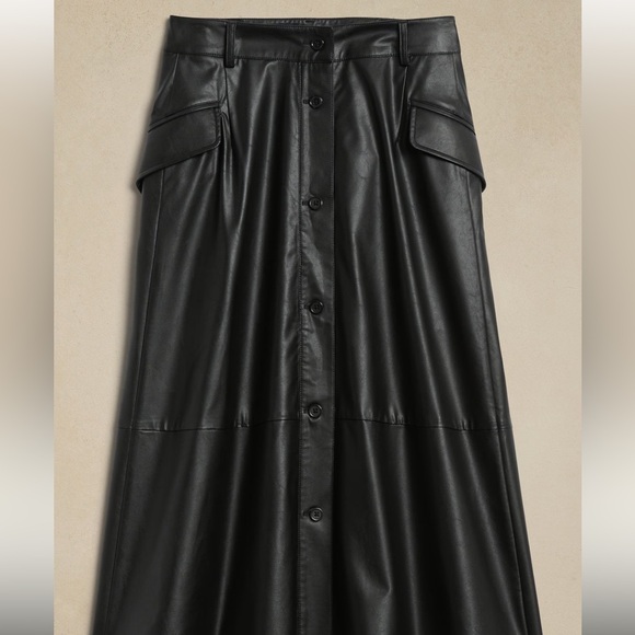 Banana Republic NWT Vegan Leather Midi Skirt (2) - Picture 4 of 12